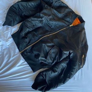 Alpha Industries L - 2B Bomber Jacket (no tag)